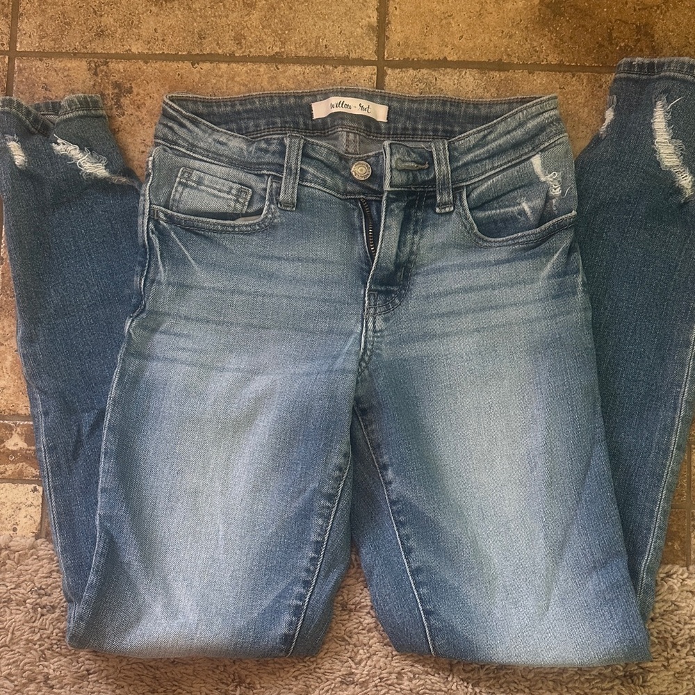 Stylish Blue Distressed Willow and Root Jeans Size 23